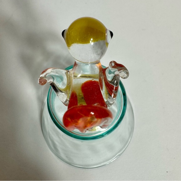 Art Glass Bell with Blown Glass Bird Finial. Approx. 3.5”H - Picture 6 of 10